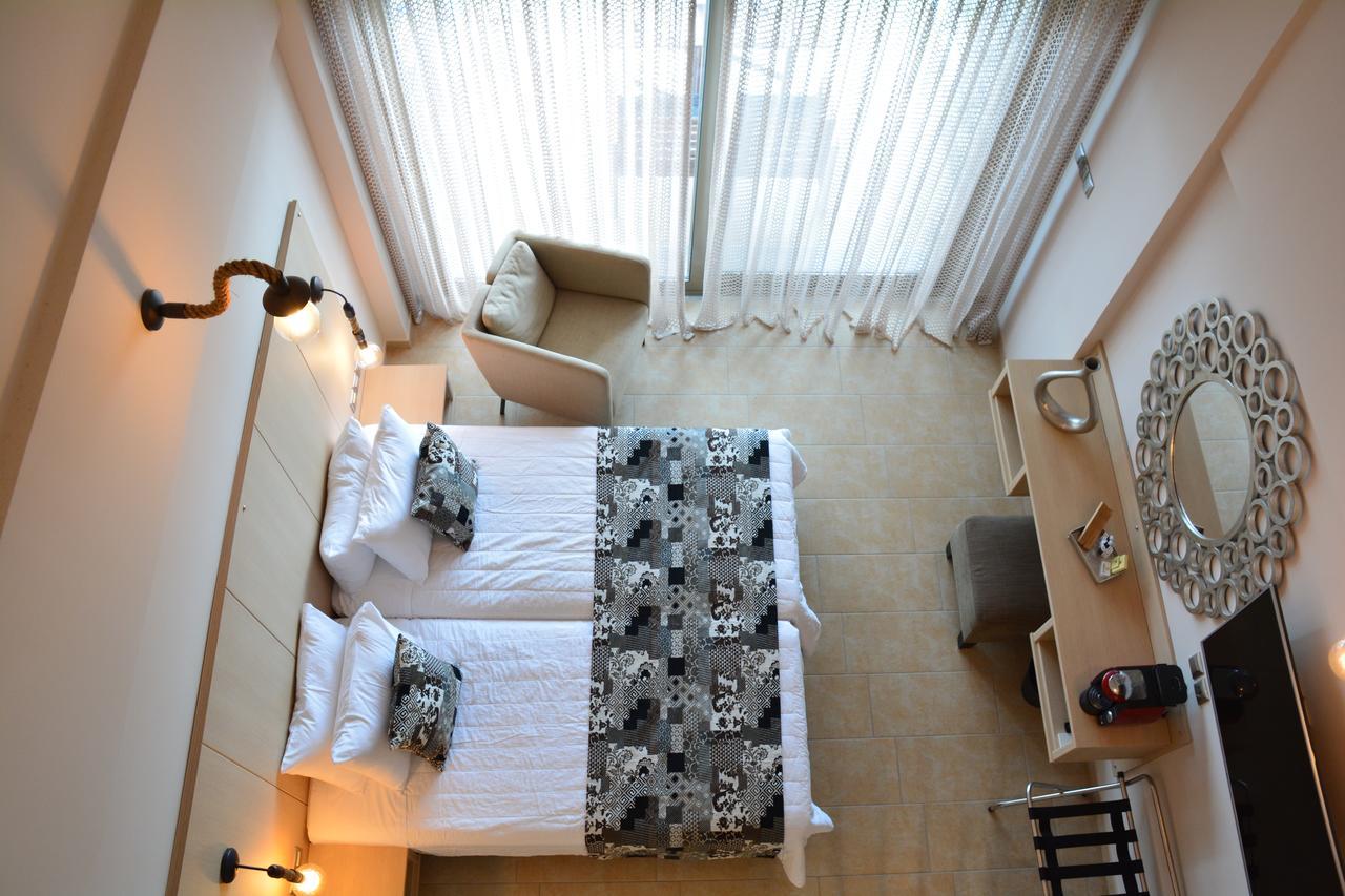 ניקיטי Royalty Suites Seaside מראה חיצוני תמונה